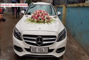 Thuê Xe Cưới Mercedes C300